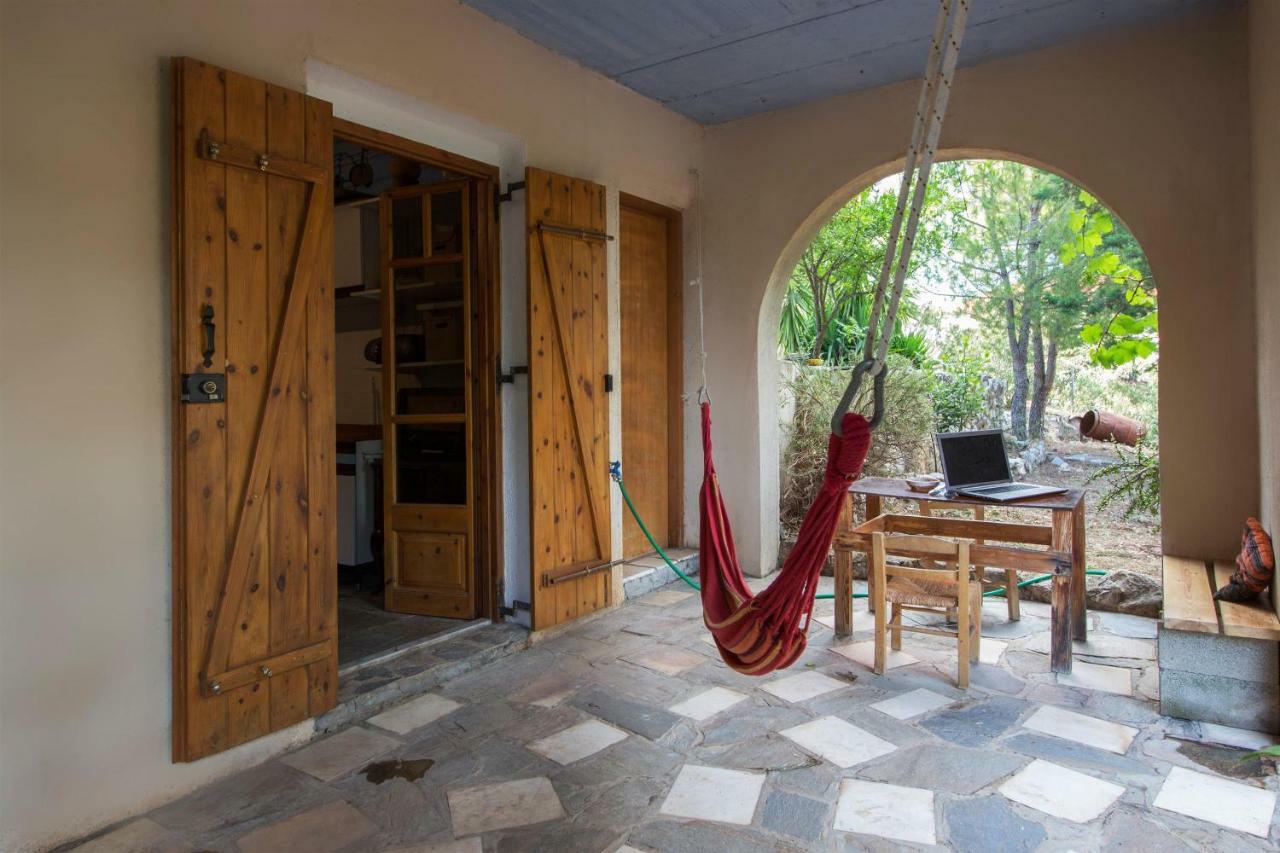 Mavilia Traditional Guesthouse Lygourio Buitenkant foto